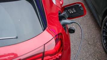 Mehr E-Autos sind eine gute Nachricht – aber Laden muss überall möglich sein