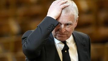 brisante andrew-e-mails: palast wusste offenbar seit jahren bescheid