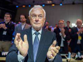 Glosse: Das Streiflicht: Die FDP macht es richtig: Trau keinem unter 70!