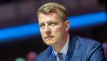 henning höne: fdp-vize henning höne ruft partei zur einheit auf