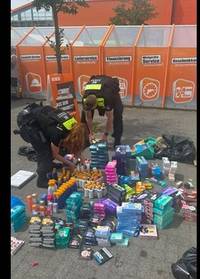 „flohmarkt mal anders“: was die berliner polizei alles sicherstellte