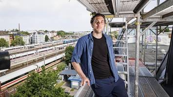 Hoch hinaus: Auf diesen Häusern in Altona werden zusätzliche Wohnungen gebaut