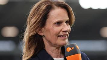 müller-hohenstein trauert in live-sendung um zdf-sportreporter bergmann