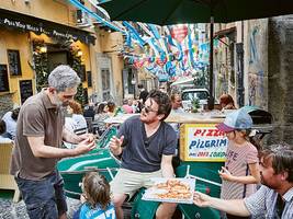 Reisebuch „Pizza Napoli“: Pizza zum Niederknien