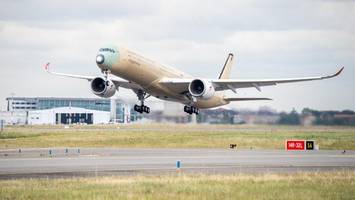 Airbus: Flugzeug für den längsten Linienflug der Welt hebt erstmals ab