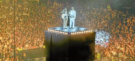 „Wir waren alle überwältigt von so viel Freude“ – das sagt Roy Bianco zum Mega-Konzert in Augsburg