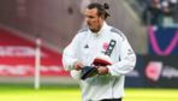bundesliga: alex meier wird assistent von hütter bei eintracht frankfurt