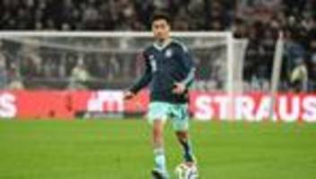 Deal mit Eintracht Frankfurt?: Medien: FC Bayern mit Nationalspieler Brown einig