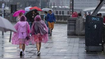 da braut sich was zusammen: gewitter, hagel und starkregen in hamburg