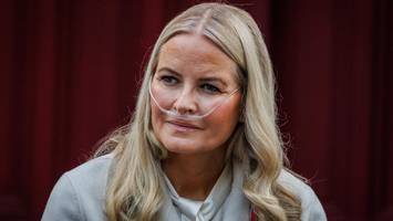Kronprinzessin Mette-Marit in Osloer Uni-Klinik – Haakon bricht Reise ab