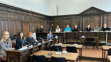 Streit um Steuerschulden eskaliert: 37-Jähriger erschießt Cousin mit Pistole