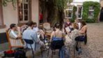 Kultur: In Stille und doch nicht allein - Lesen in Gemeinschaft