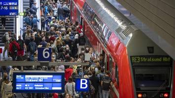 Berlin und Brandenburg: So viele Fahrgäste nutzen Busse und Bahnen