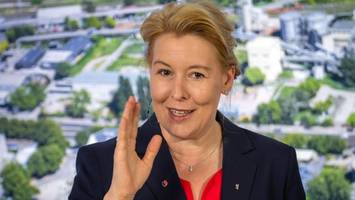 Mit Franziska Giffey: Berlin goes Brazil – Was wollen die dort?