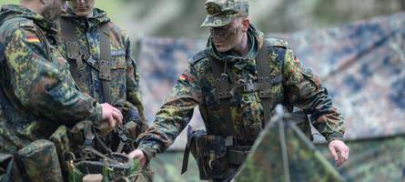 Reservisten für die Bundeswehr abstellen: Diesen Beitrag müssen die Unternehmen bringen