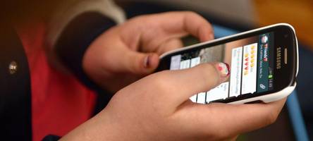 72.000 Jugendliche schalten wochenlang das Handy aus, schlafen besser und fühlen sich wohler