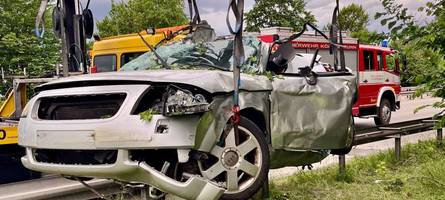 „psychisch sehr fordernd“: so erlebten die retter den b17-unfall, bei dem eine fünfjährige starb
