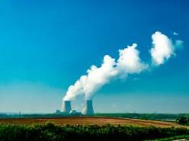 Solare Wucht stresst Reaktoren : Die Sonne knipst die französischen Atomkraftwerke aus