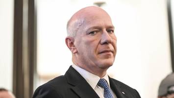 trotz kai wegners pechsträhne: die partei folgt dem motto „augen zu, cdu“