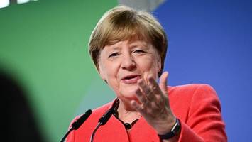 Angela Merkel: „AfD ist entstanden vor Hintergrund meiner Politik in der Eurokrise“