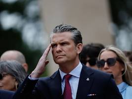 usa: hegseth spricht bei d-day-rede von „invasion“ an europas küsten