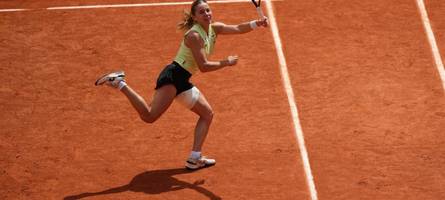 Sensation bleibt aus: Andrejewa holt Titel gegen Chwalinska