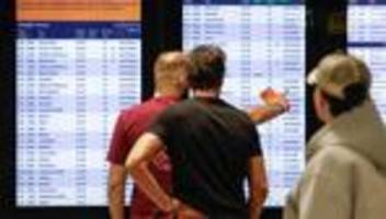 Flughafen München: Münchner Flughafen nimmt Betrieb nach Feueralarm wieder auf
