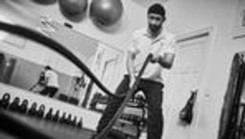 Unser Personal Trainer: Der Wechselschlag am Tau