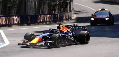 Formel 1 in Monaco: Max Verstappen scheidet früh aus, Asphaltprobleme sorgen für Pause