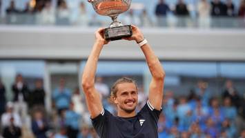 großer triumph: alexander zverev feiert die erlösung nach 2093 tagen anlauf
