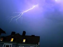 Schritt für Schritt zum Geld: Unwetterschäden? So melden Sie diese der Versicherung