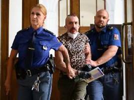 trotz harter haft in tschechien: neonazi liebich wehrt sich gegen auslieferung nach deutschland