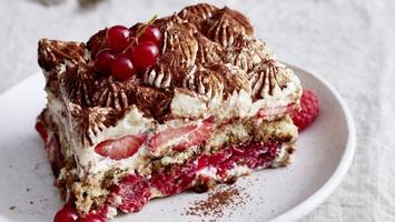 sommerliches beeramisu – ganz ohne ei