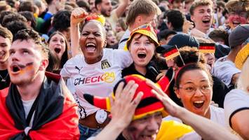 Zwischen Krisen und Kick-off: Gerade jetzt sollten wir die WM genießen
