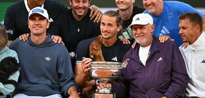 French Open: Sophia Thomalla schenkt Alexander Zverev einen Dackel