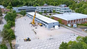 Platzmangel an zwei Schulen: Stehen die Container nach den Sommerferien?