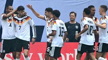 Designer Thomas Rath bewertet WM-Trikots: Warum Deutschland zu den Flops zählt