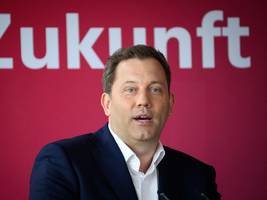 Bundespolitik: Klingbeil für verpflichtende Betriebsrente