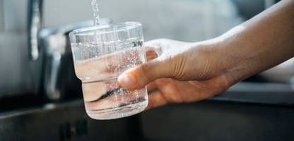 pfas: trinkwasserversorger warnen vor kostenexplosion für die reinigung
