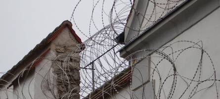 Ex-Häftling bedroht Beamten: Wenn er die JVA verlasse, dann werde es „Bamm machen“