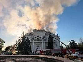 untypisches ziel für ukraine: drohne trifft historisches museum auf der krim