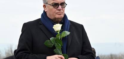 hape kerkeling: onlinepetition fordert hape kerkeling als bundespräsident