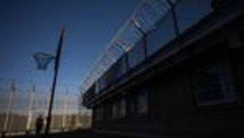 schweden: schweden stoppt plan zu inhaftierung 13-jähriger straftäter