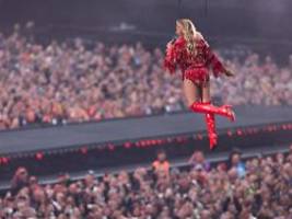 anpfiff zur 360°-tour in dresden: was für ein kantersieg für helene fischer