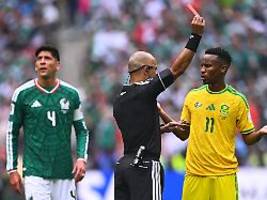 start-rekord, aber ...: einmal flogen mehr spieler in einem wm-spiel