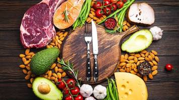 Ketogene Ernährung zum Abnehmen: Experte warnt vor Gesundheitsrisiken