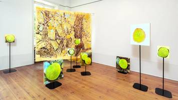 das wissen der orange: eine ausstellung über die geschichten hinter den dingen