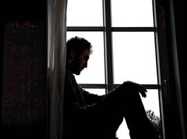 Junger Mann wächst im Heim auf – heute kämpft er mit Depressionen