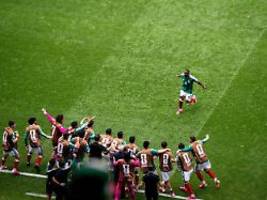 Pressestimmen zum WM-Start: Irres Spiel lässt Aztekenstadion beben wie lange nicht