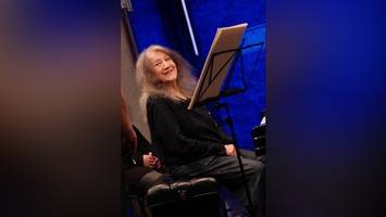 martha argerich: der auftritt einer lebenden klavierlegende